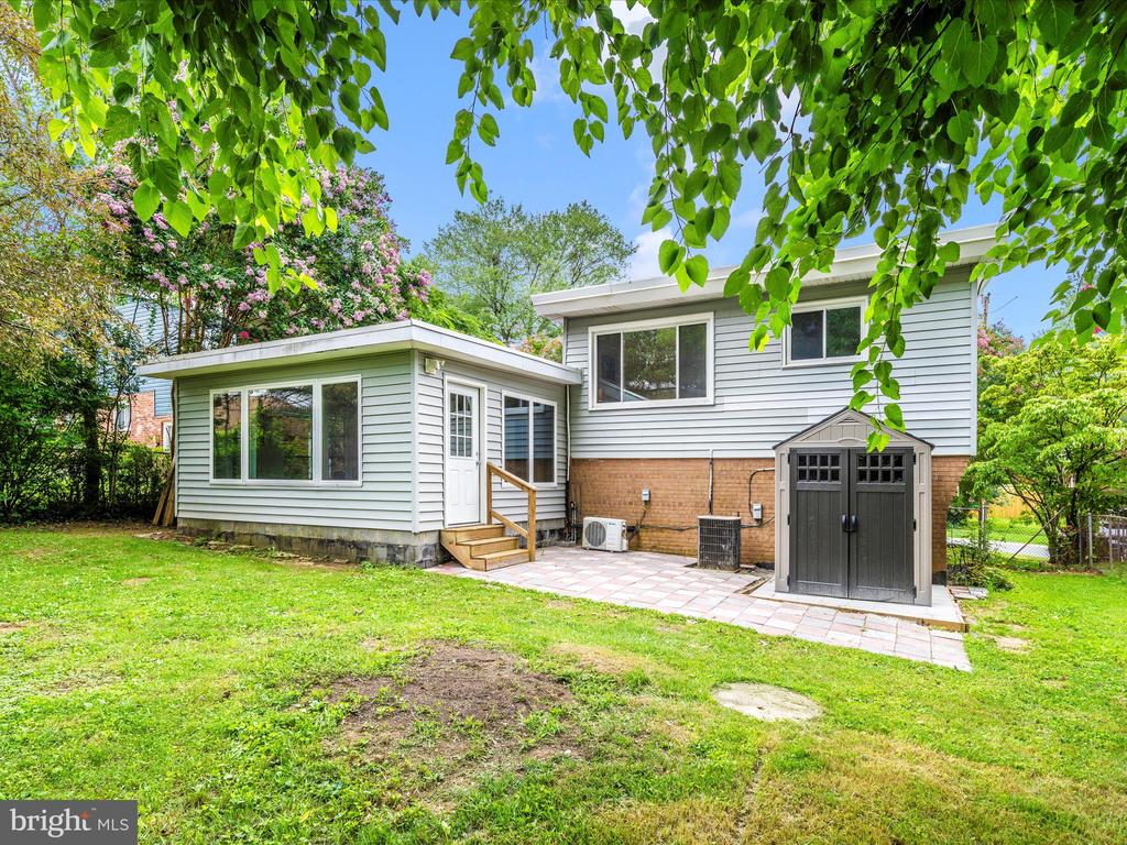3313 ESTELLE TERRACE