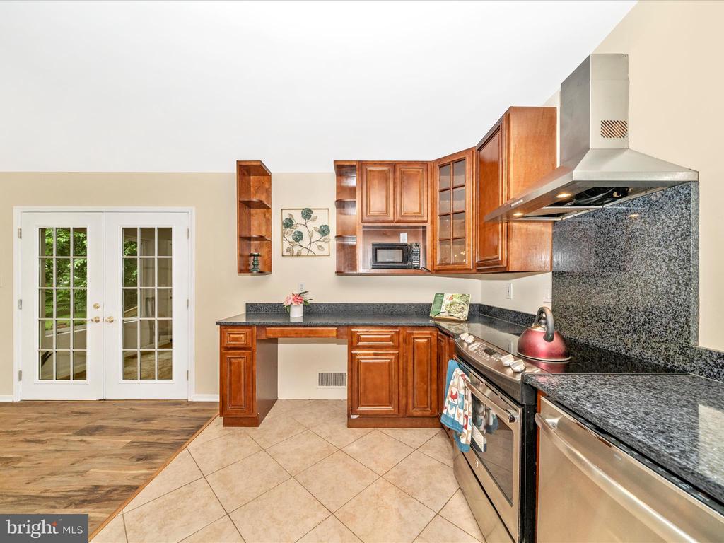 3313 ESTELLE TERRACE