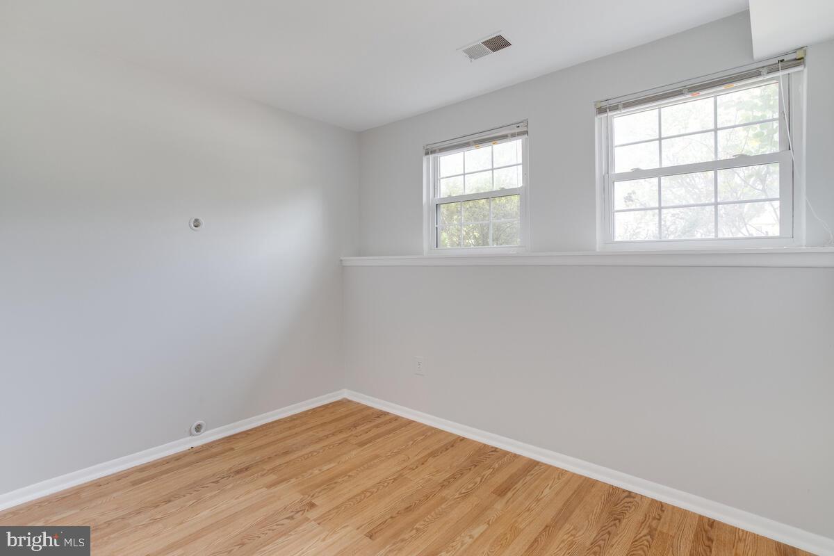 24 SEBASTIANI BOULEVARD