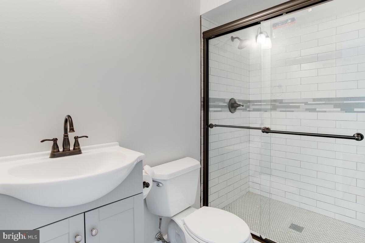 24 SEBASTIANI BOULEVARD