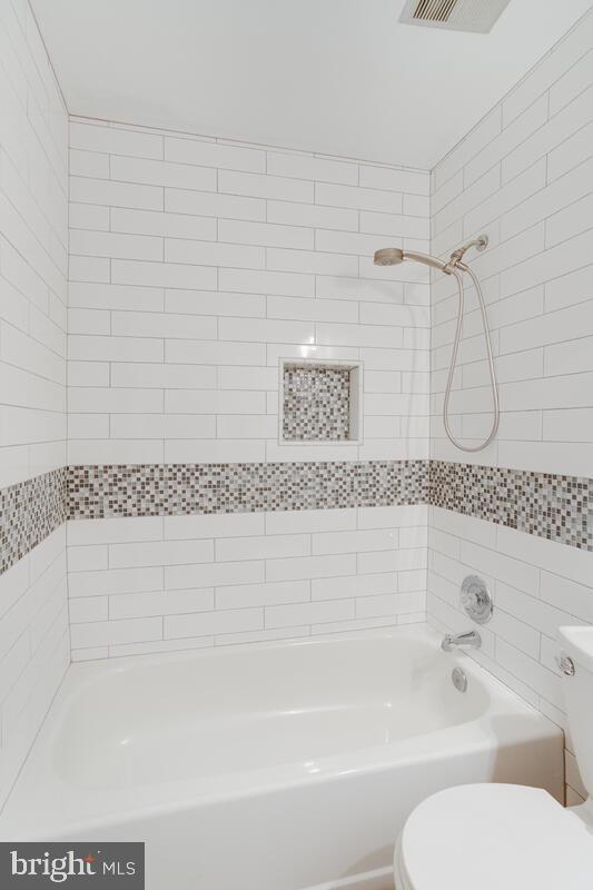 24 SEBASTIANI BOULEVARD