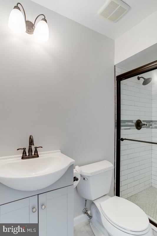 24 SEBASTIANI BOULEVARD