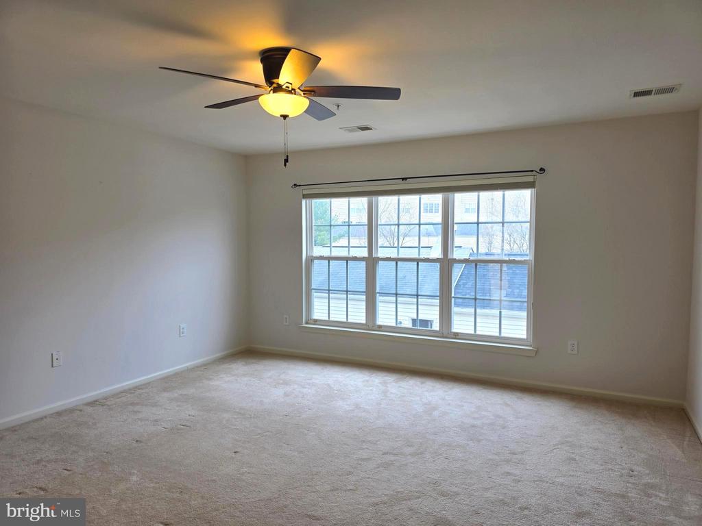 12928 CLARKS CROSSING DRIVE