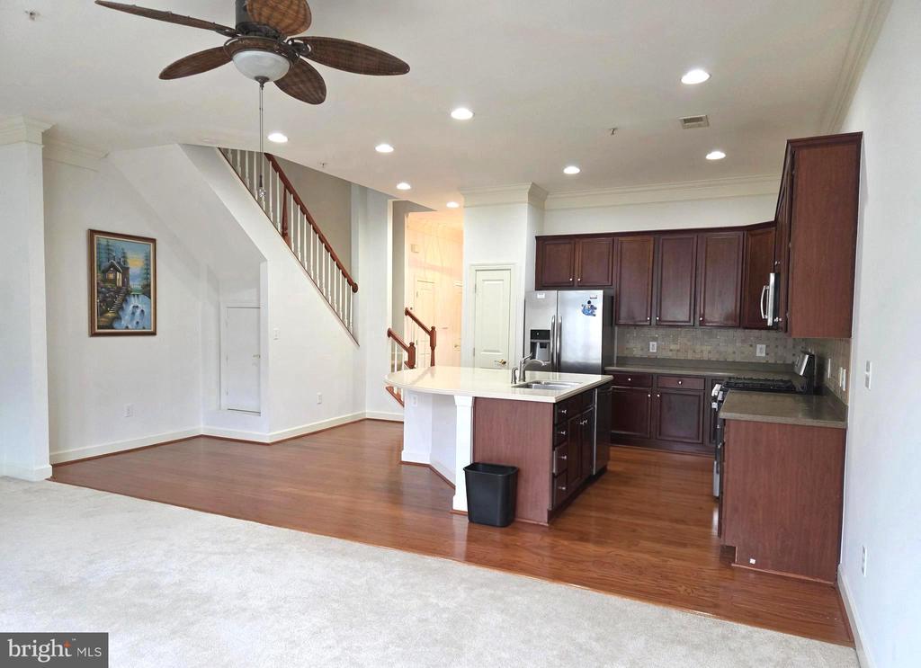 12928 CLARKS CROSSING DRIVE
