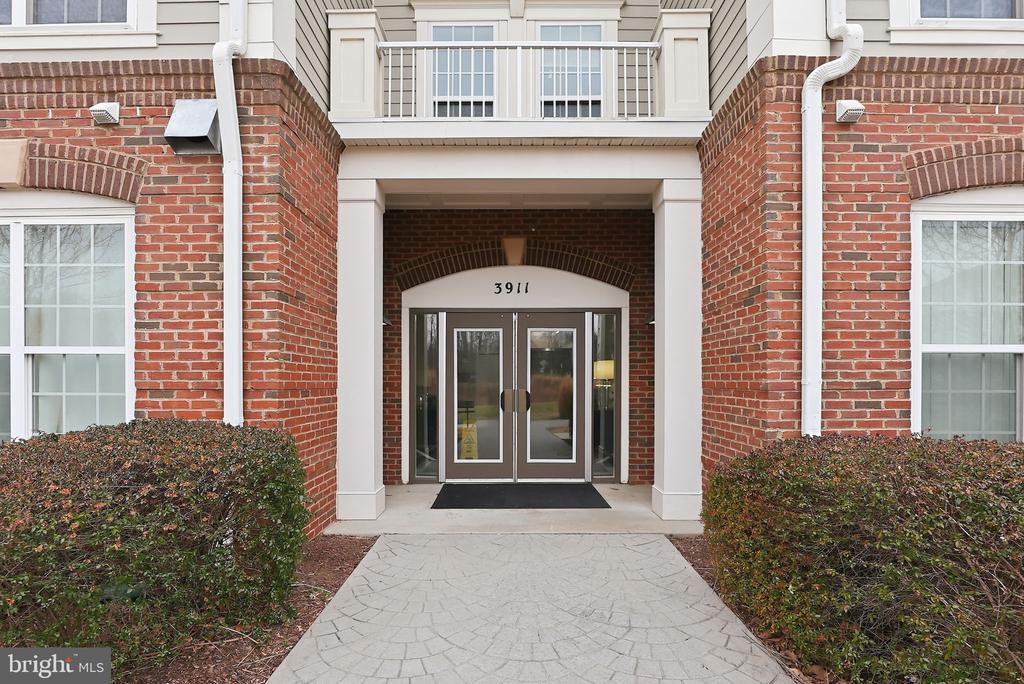 3911 DOC BERLIN DRIVE 34