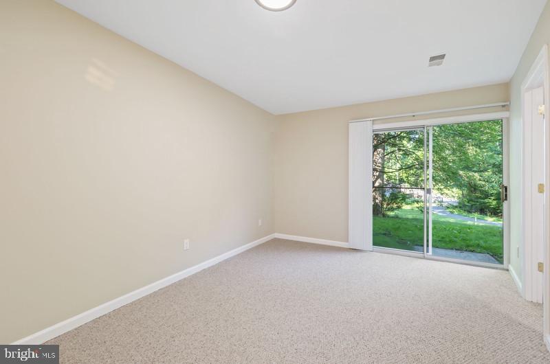 20104 TIMBER OAK LANE 213