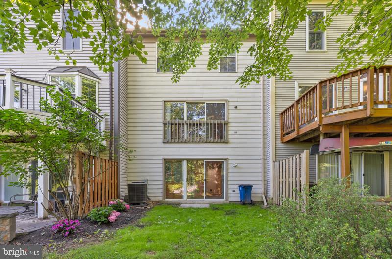 20104 TIMBER OAK LANE 213