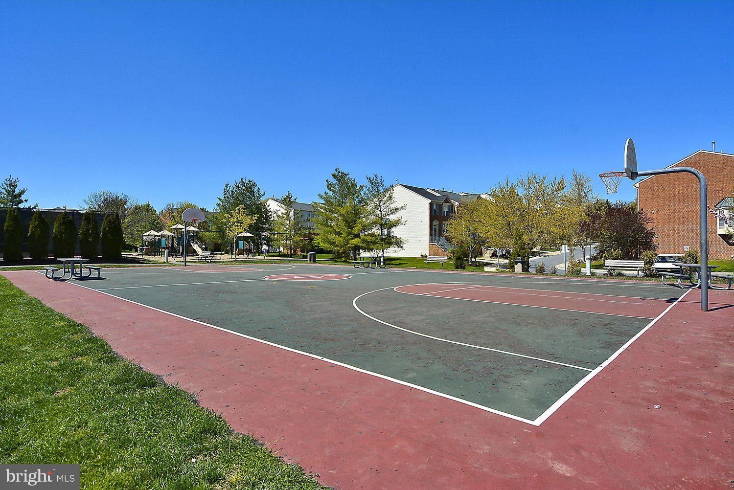 13236 MAPLECREST DRIVE