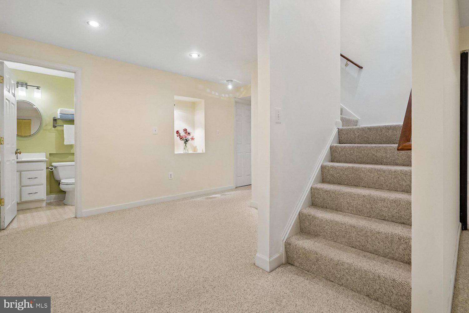 13236 MAPLECREST DRIVE