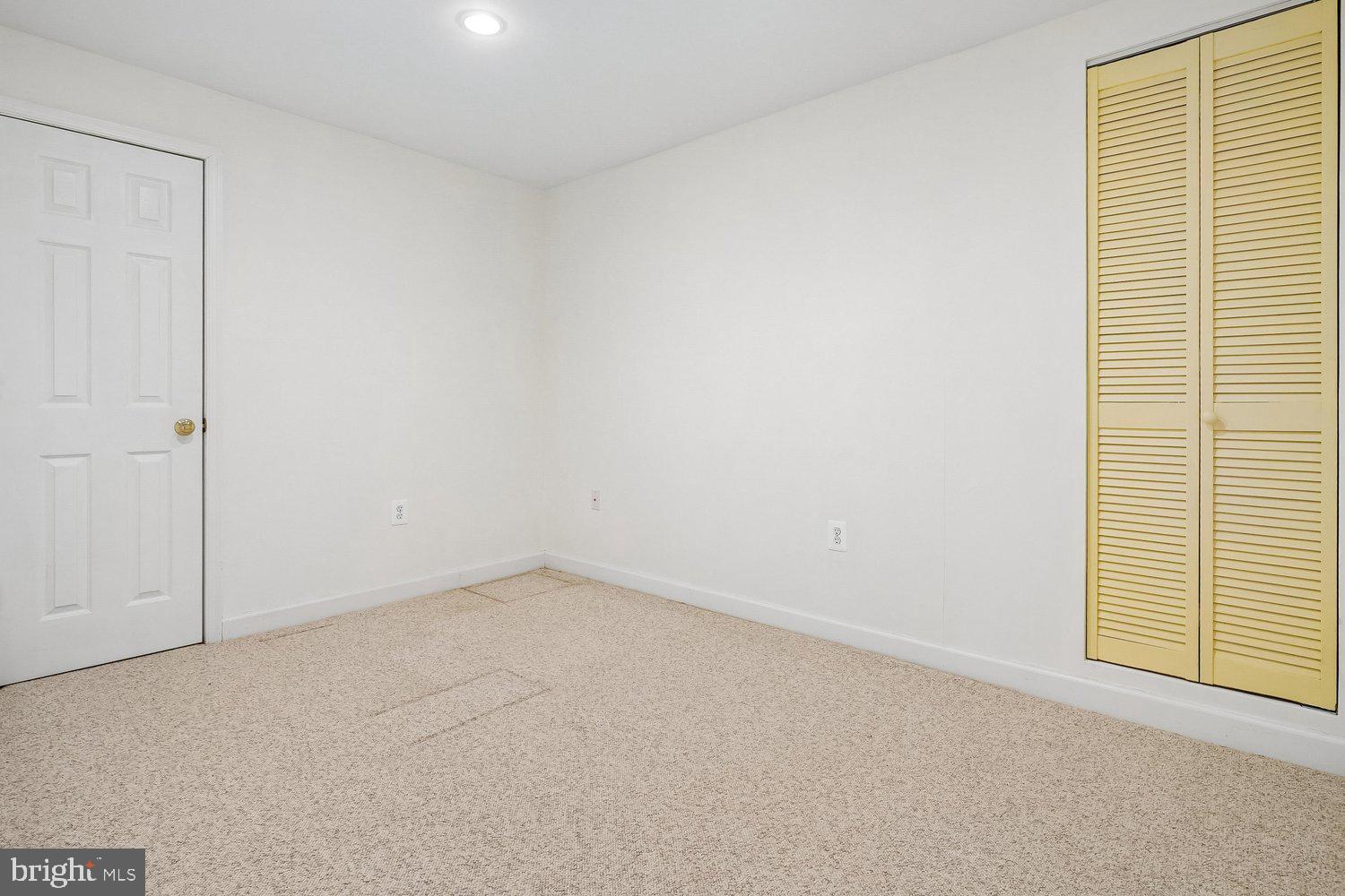 13236 MAPLECREST DRIVE