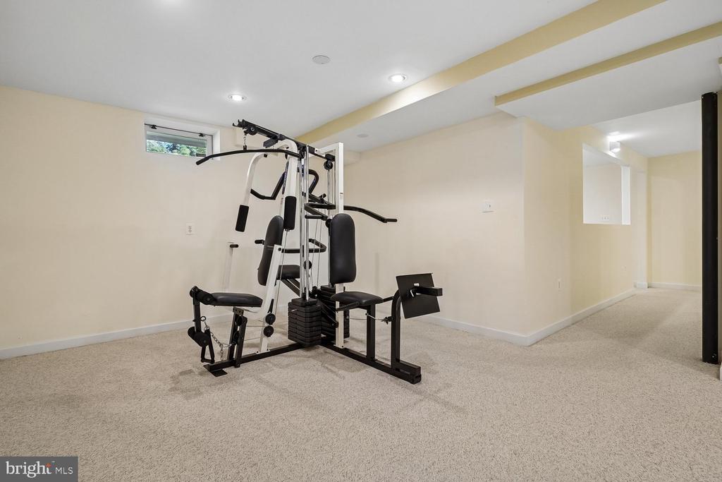 13236 MAPLECREST DRIVE