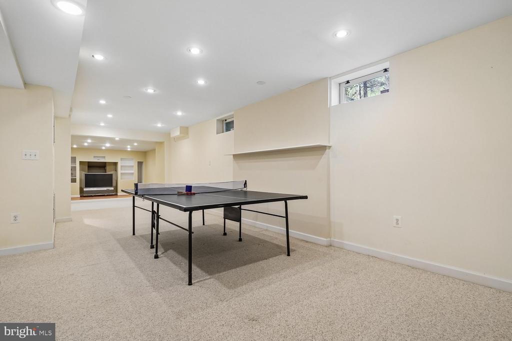 13236 MAPLECREST DRIVE