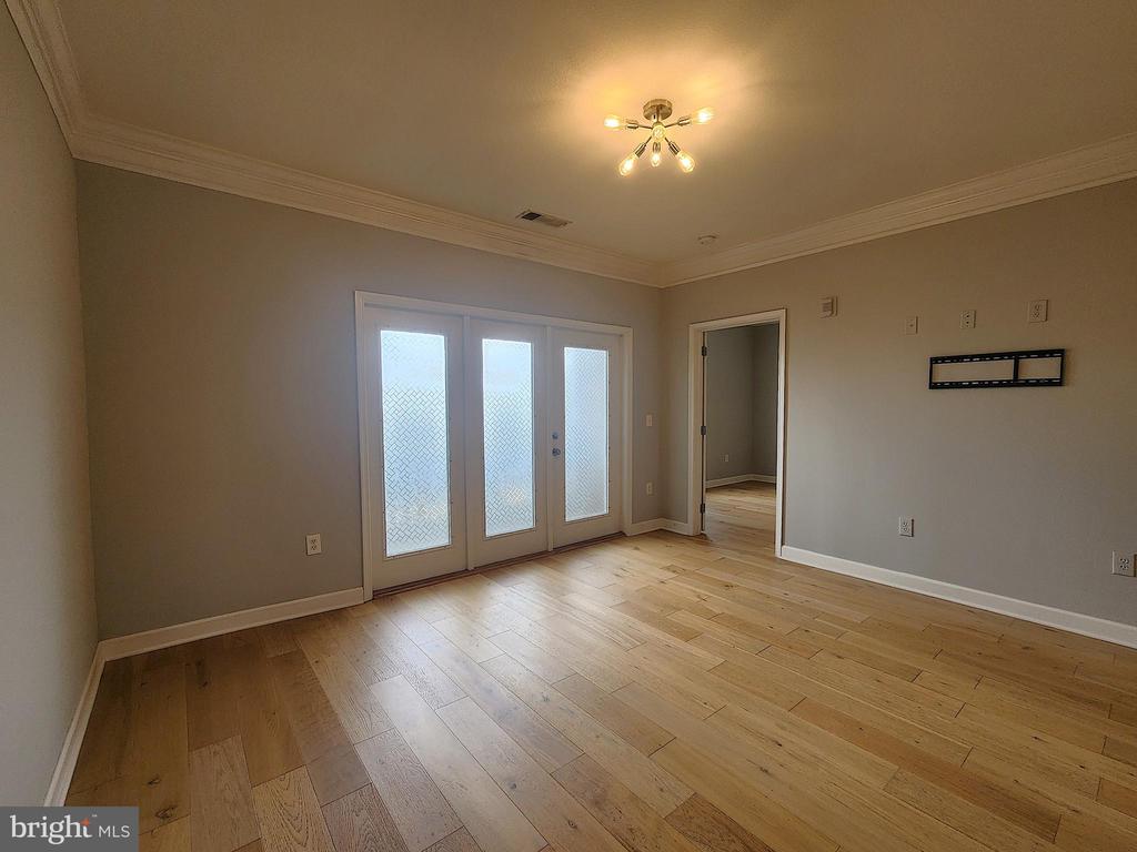 501 HUNGERFORD DRIVE 145