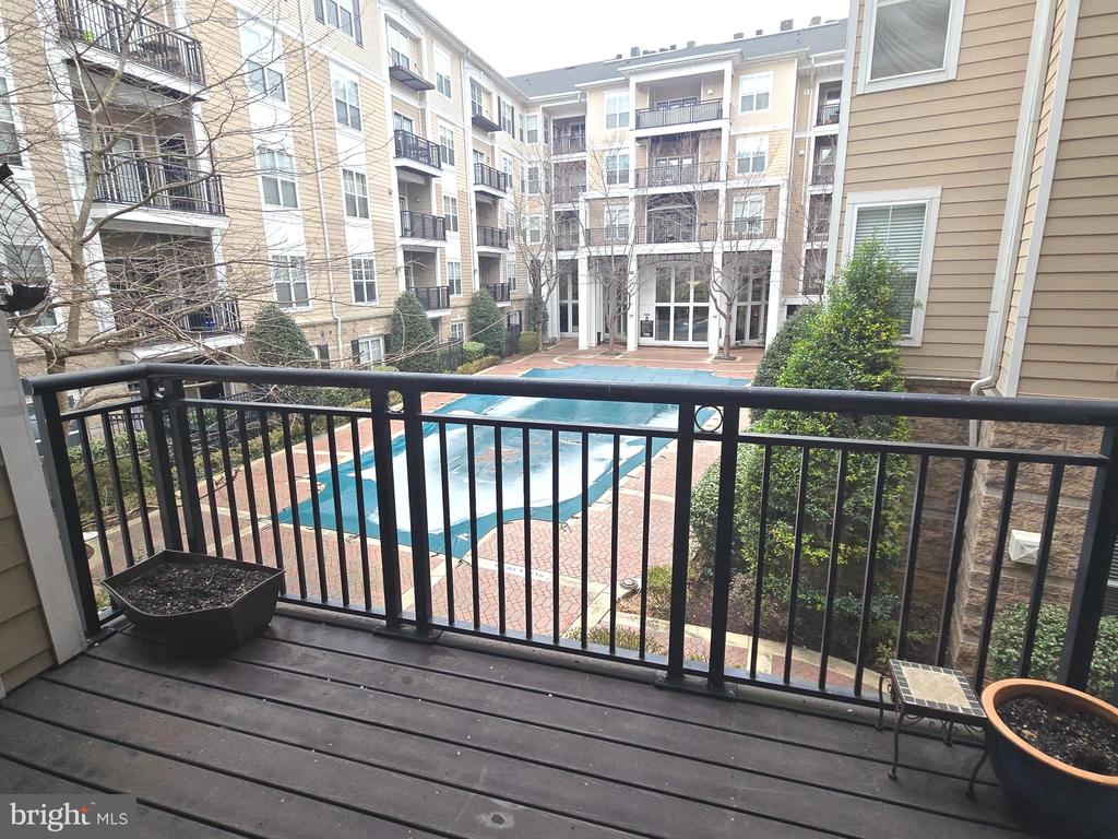 501 HUNGERFORD DRIVE Unit: 110
