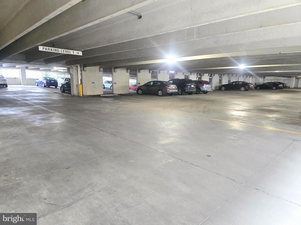 501 HUNGERFORD DRIVE Unit: 110