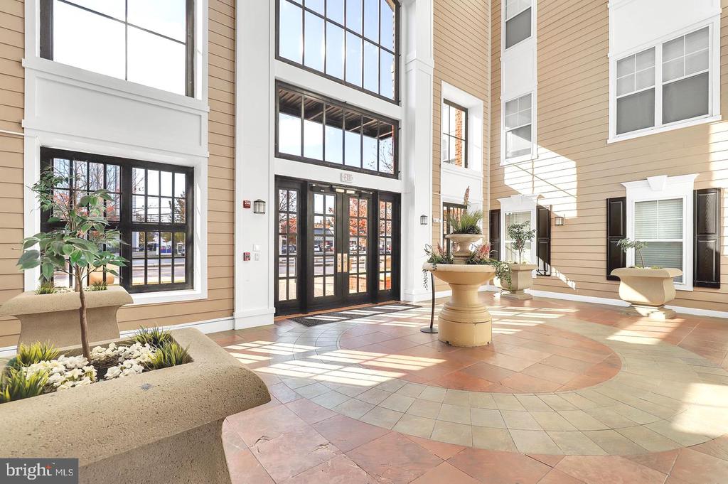 501 HUNGERFORD DRIVE Unit: 110