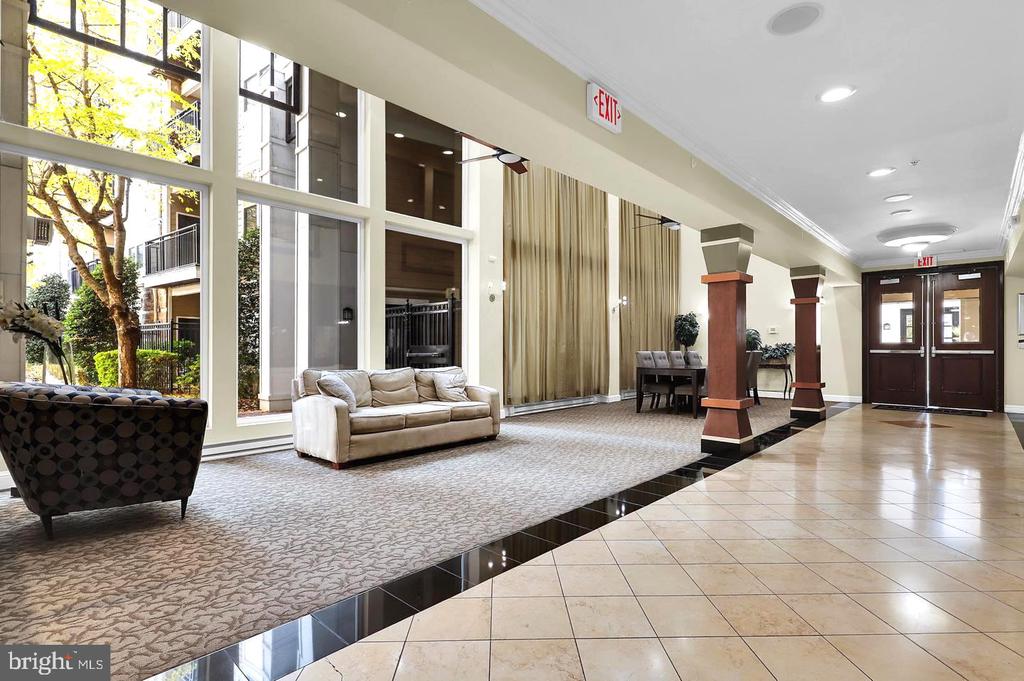 501 HUNGERFORD DRIVE Unit: 110