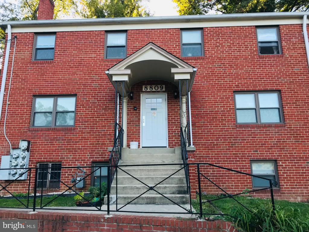 8809 PLYMOUTH STREET Unit: 3
