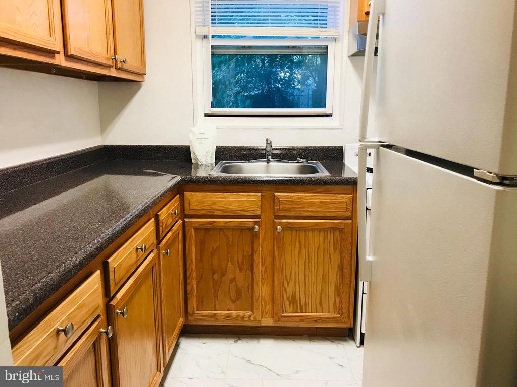 8809 PLYMOUTH STREET Unit: 3