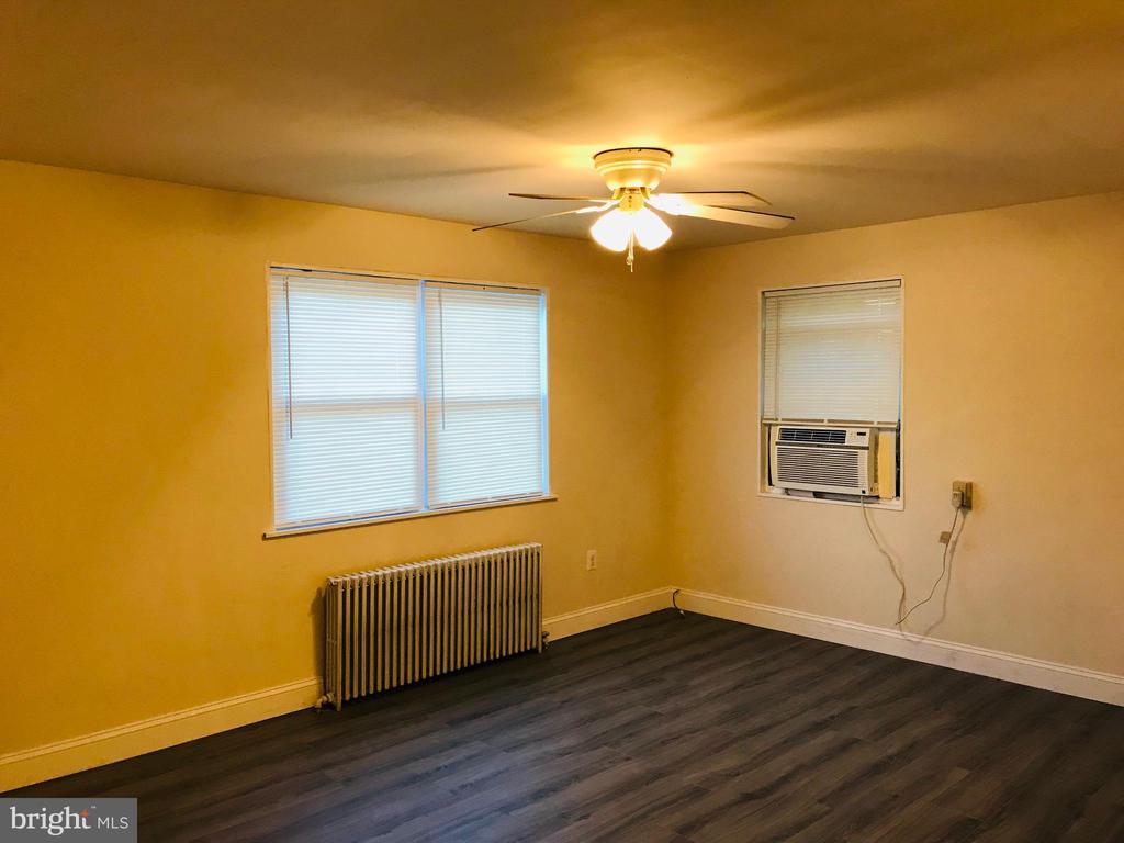 8809 PLYMOUTH STREET Unit: 3