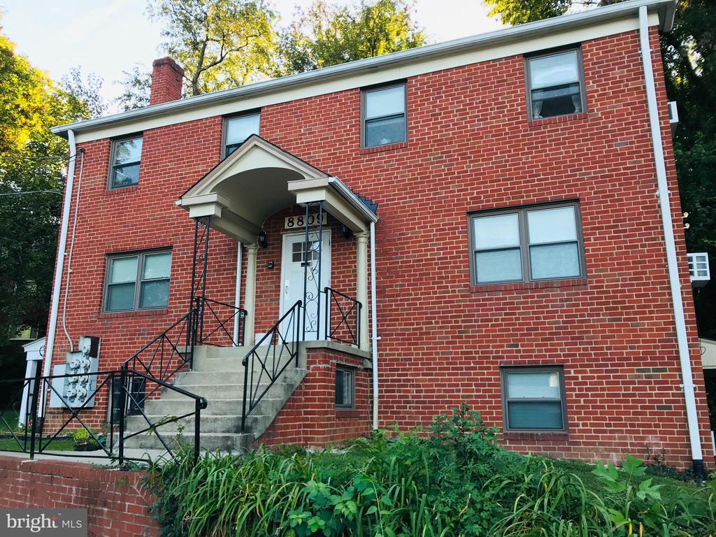 8809 PLYMOUTH STREET Unit: 3