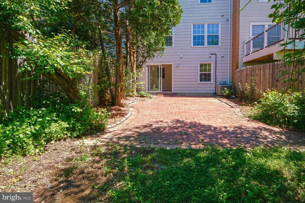 13104 DAIRYMAID DRIVE