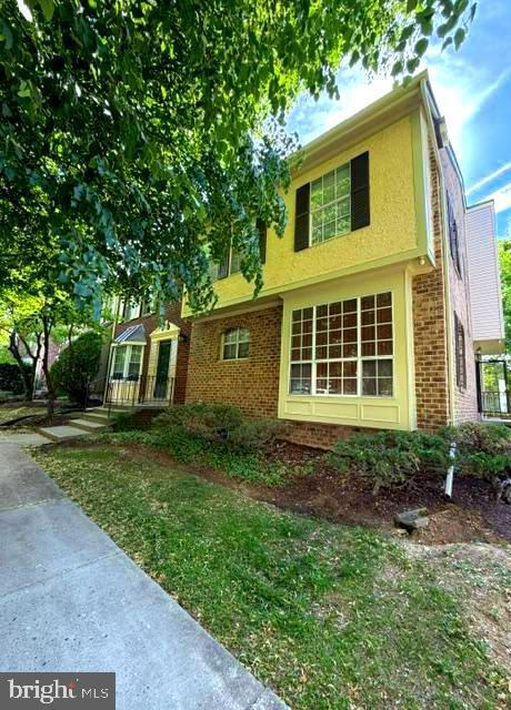 1 DUNSINANE COURT Unit: 1-61