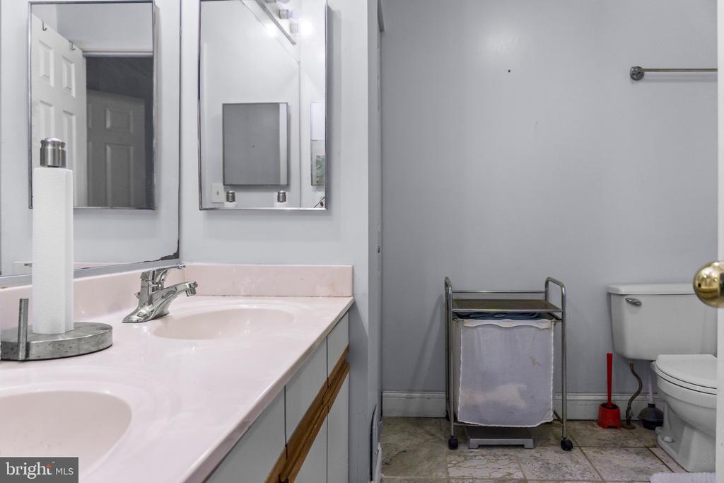 19017 AMARILLO DRIVE Unit: 166