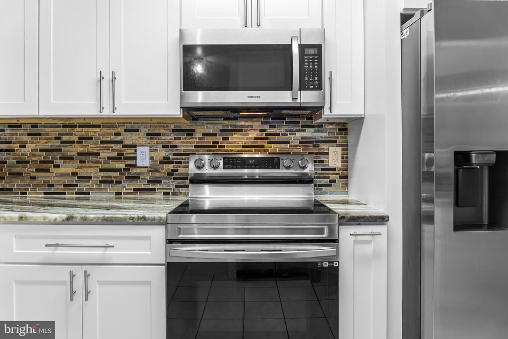19017 AMARILLO DRIVE Unit: 166