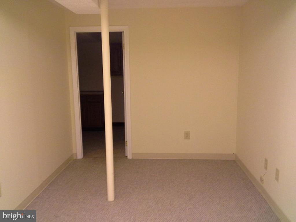 19419 KILDONAN DRIVE