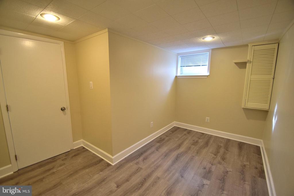 1800 CODY DRIVE