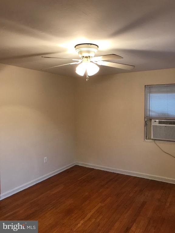8809 PLYMOUTH STREET Unit: 4
