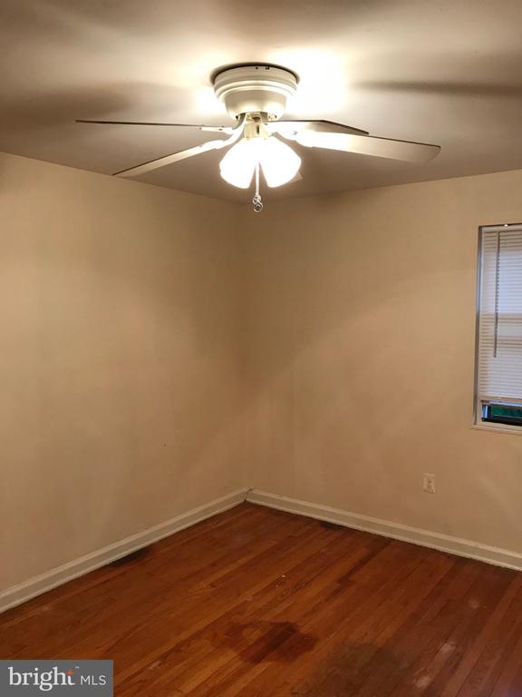 8809 PLYMOUTH STREET Unit: 4