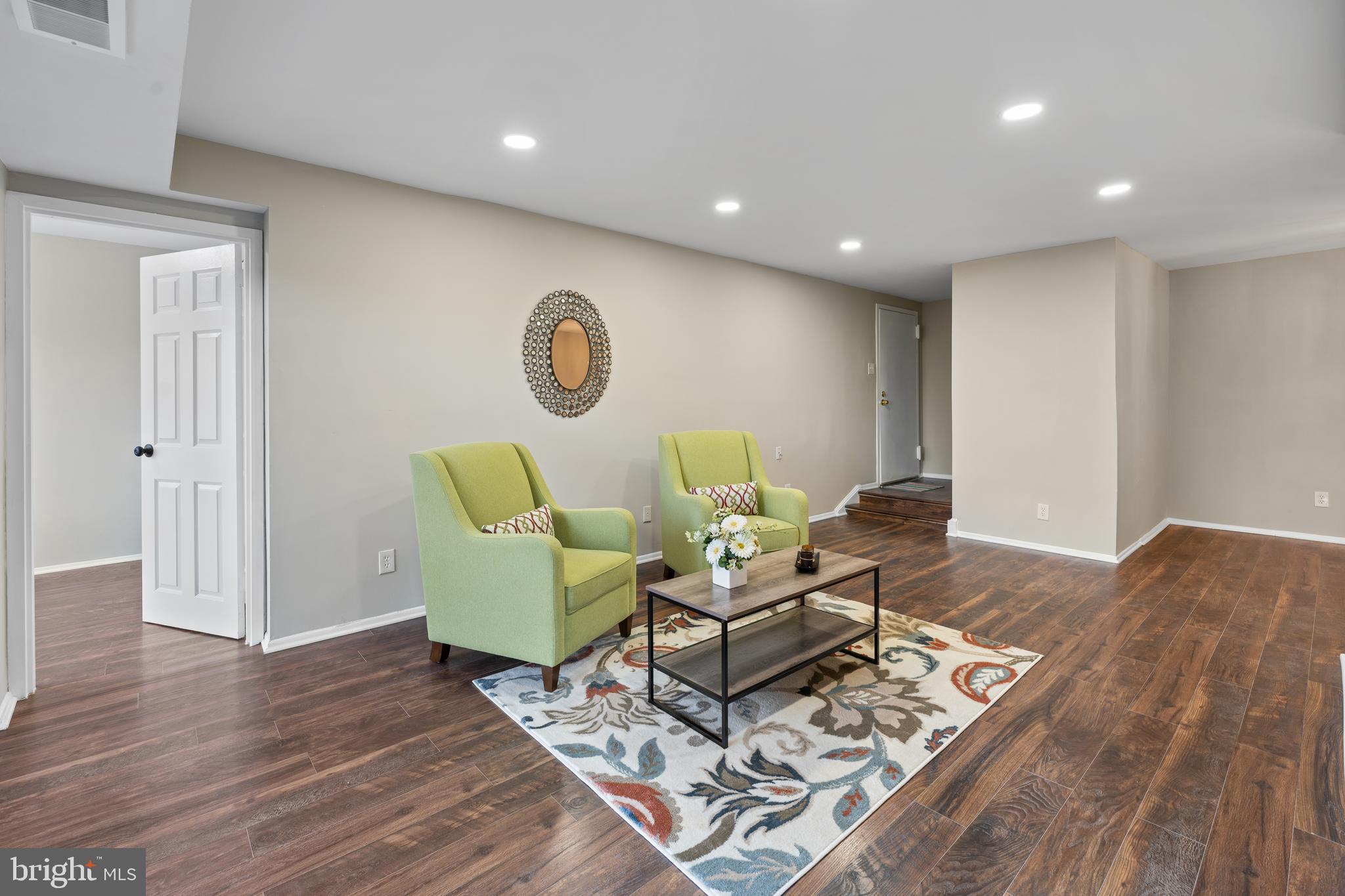 11200 Cherry Hill Rd #102