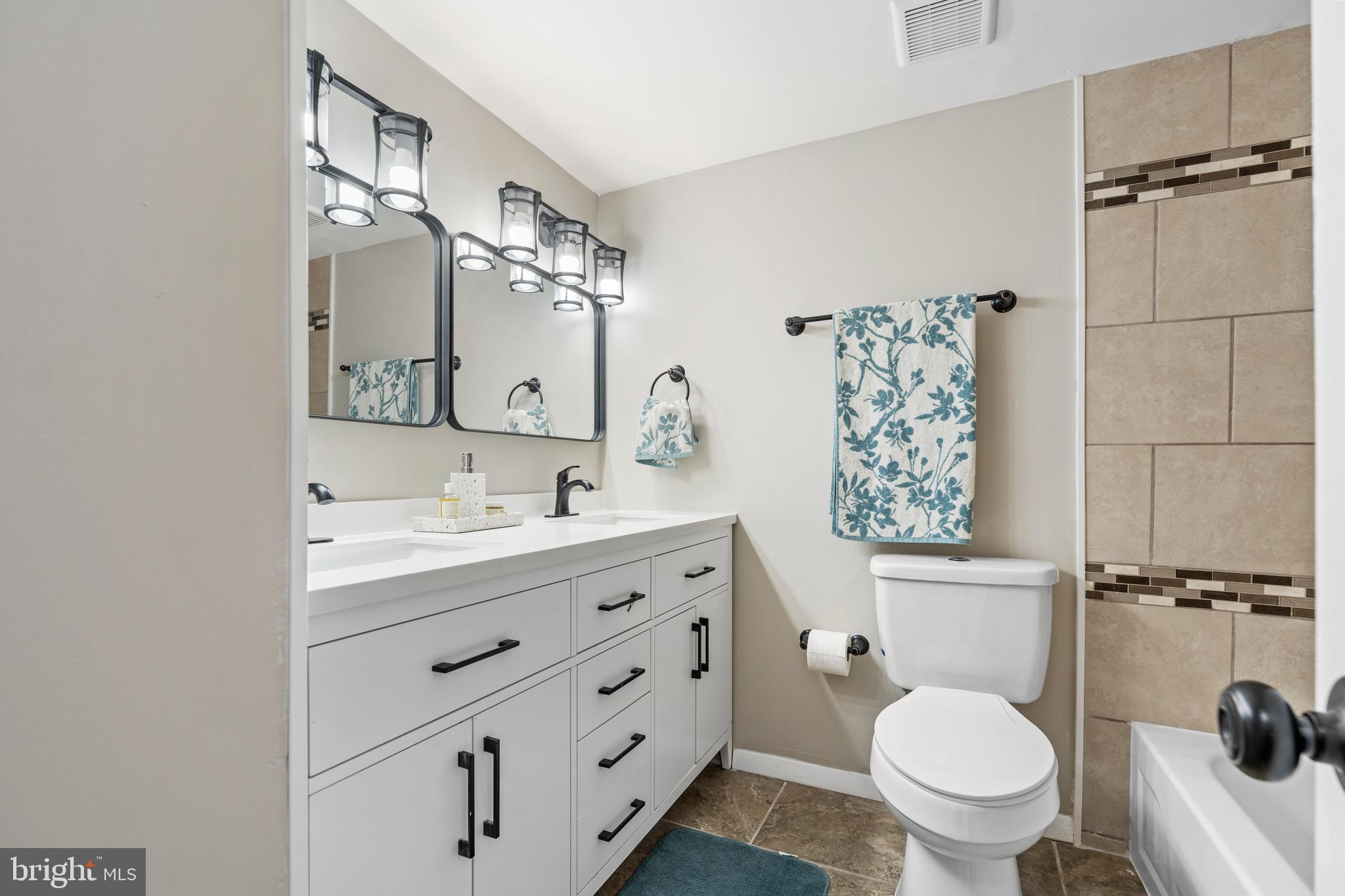 11200 Cherry Hill Rd #102