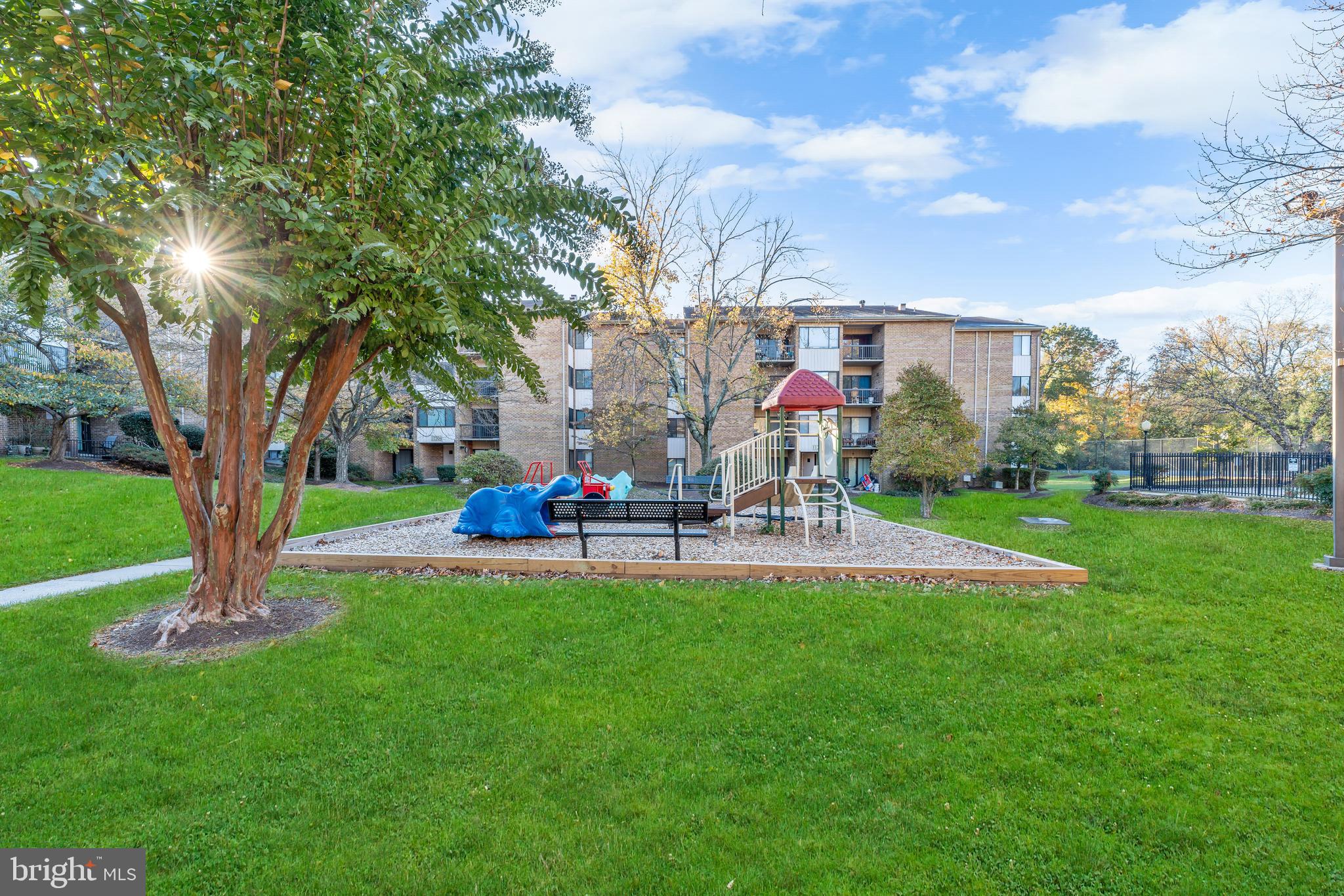 11200 Cherry Hill Rd #102