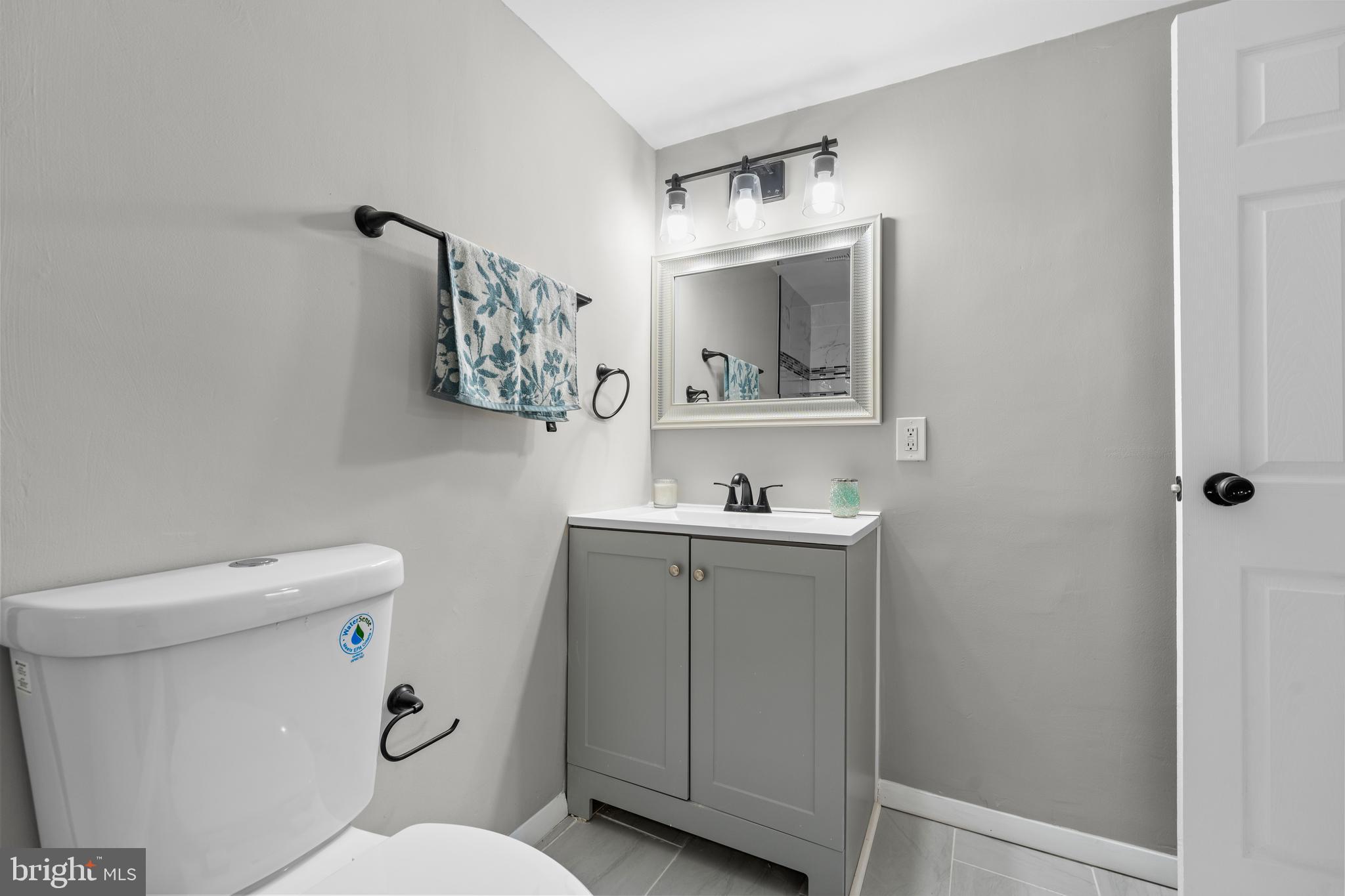 11200 Cherry Hill Rd #102