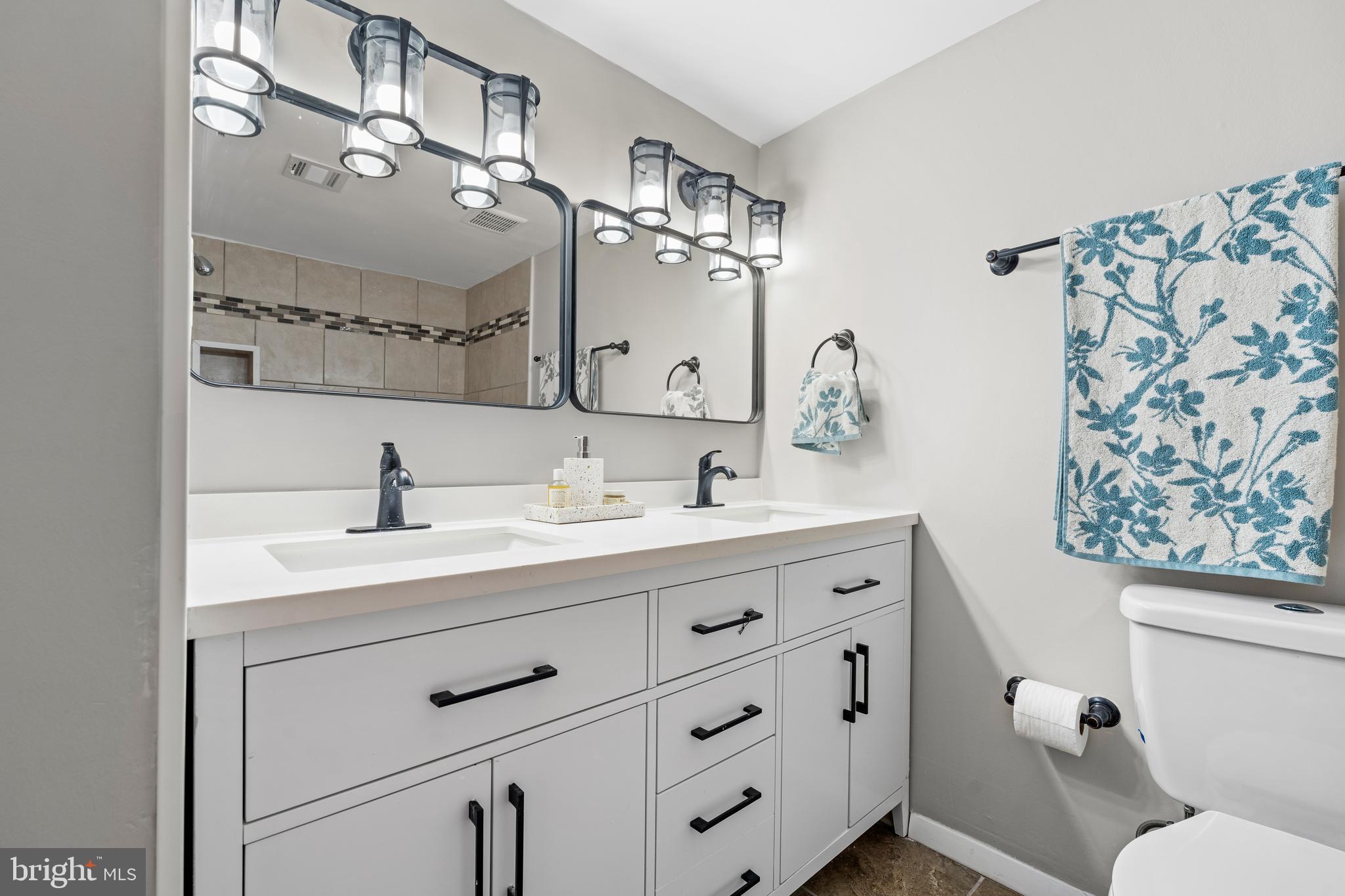 11200 Cherry Hill Rd #102