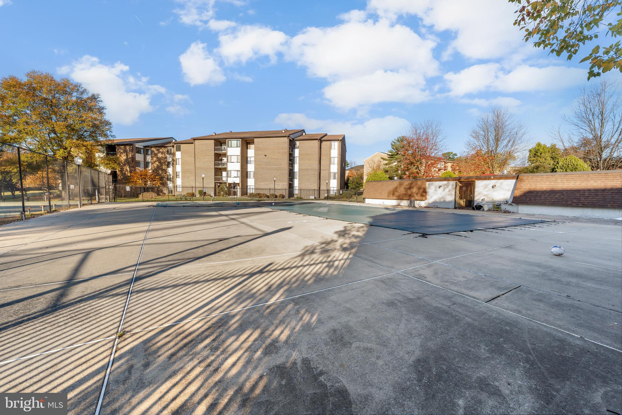 11200 Cherry Hill Rd #102