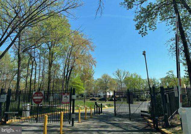 10114 Campus Way S #102-8c