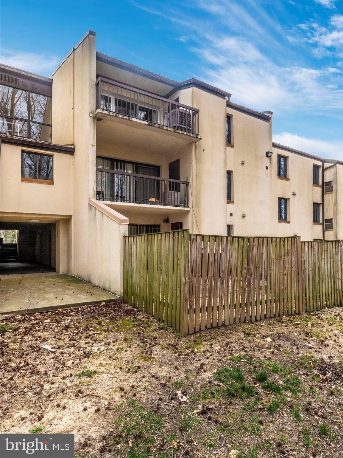 10114 Campus Way S #102-8c