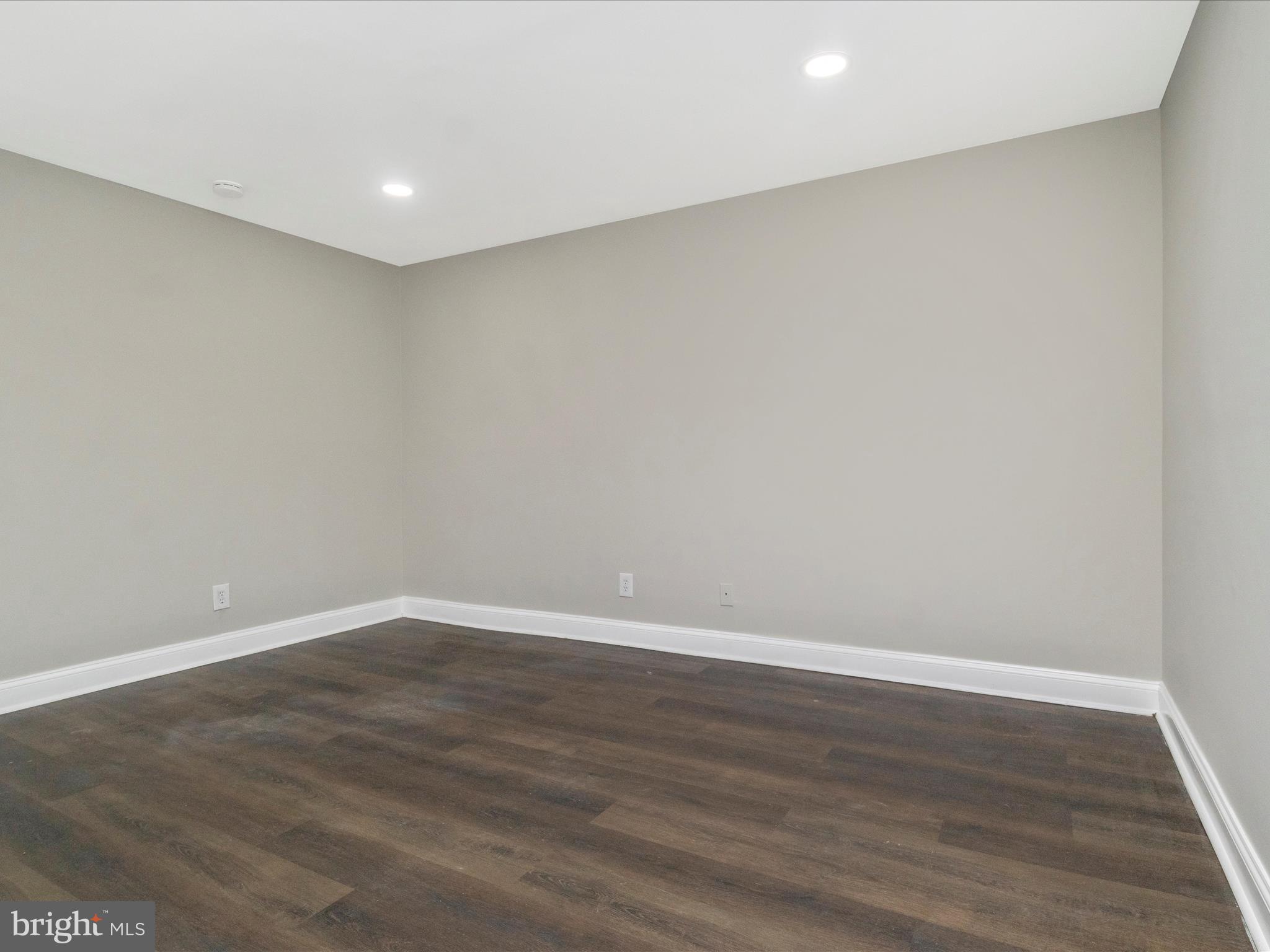 10114 Campus Way S #102-8c