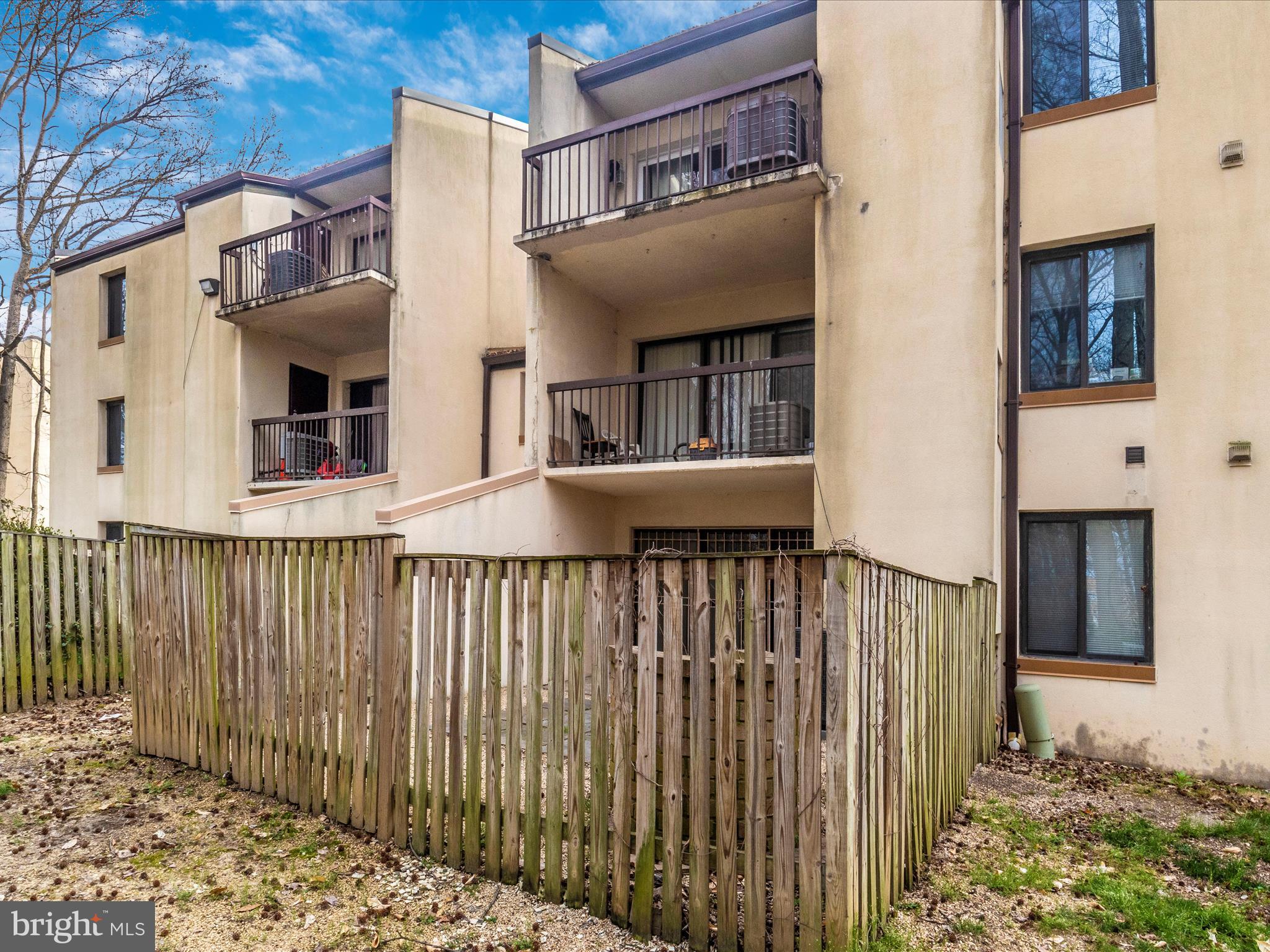 10114 Campus Way S #102-8c