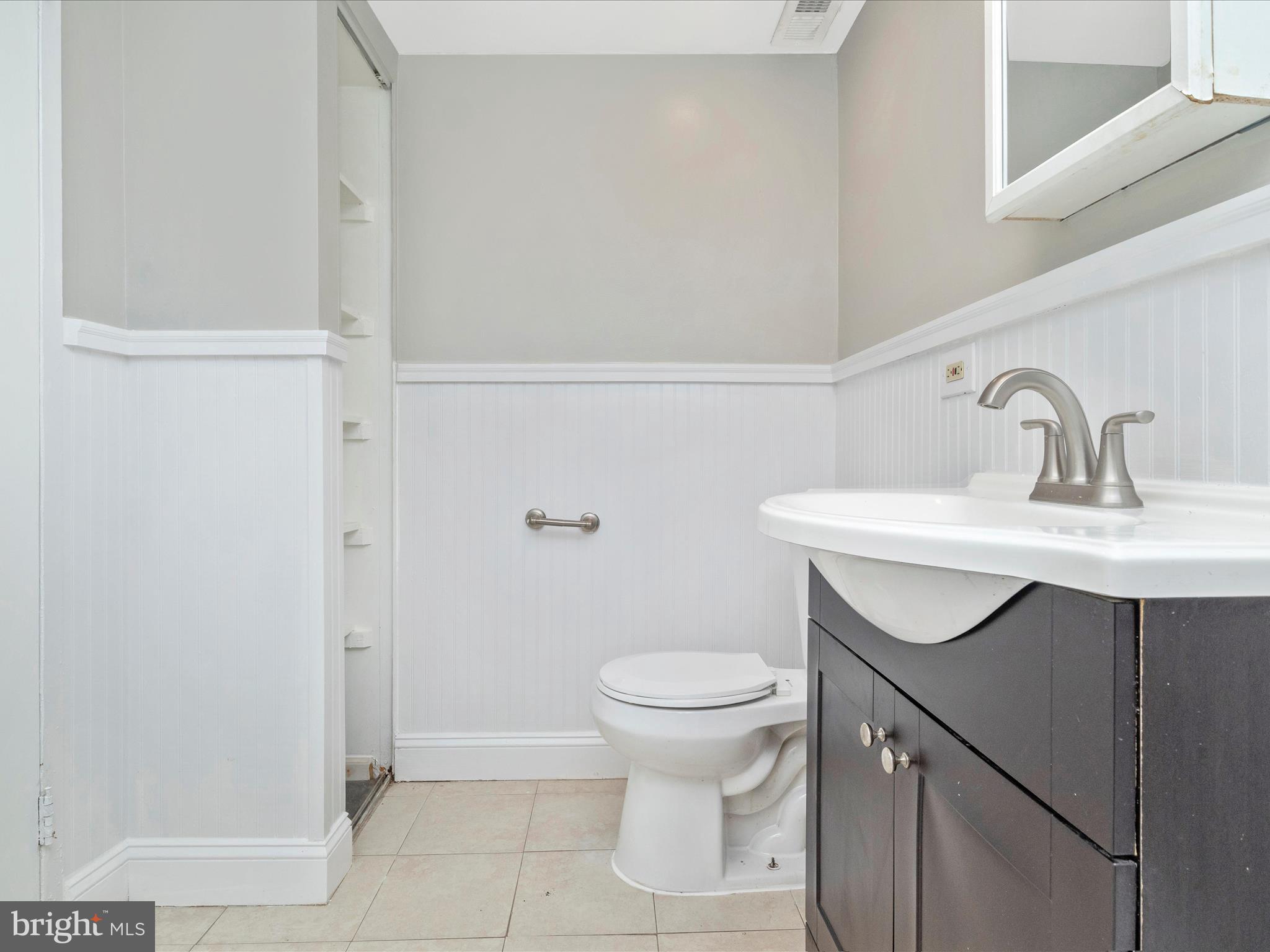 10114 Campus Way S #102-8c