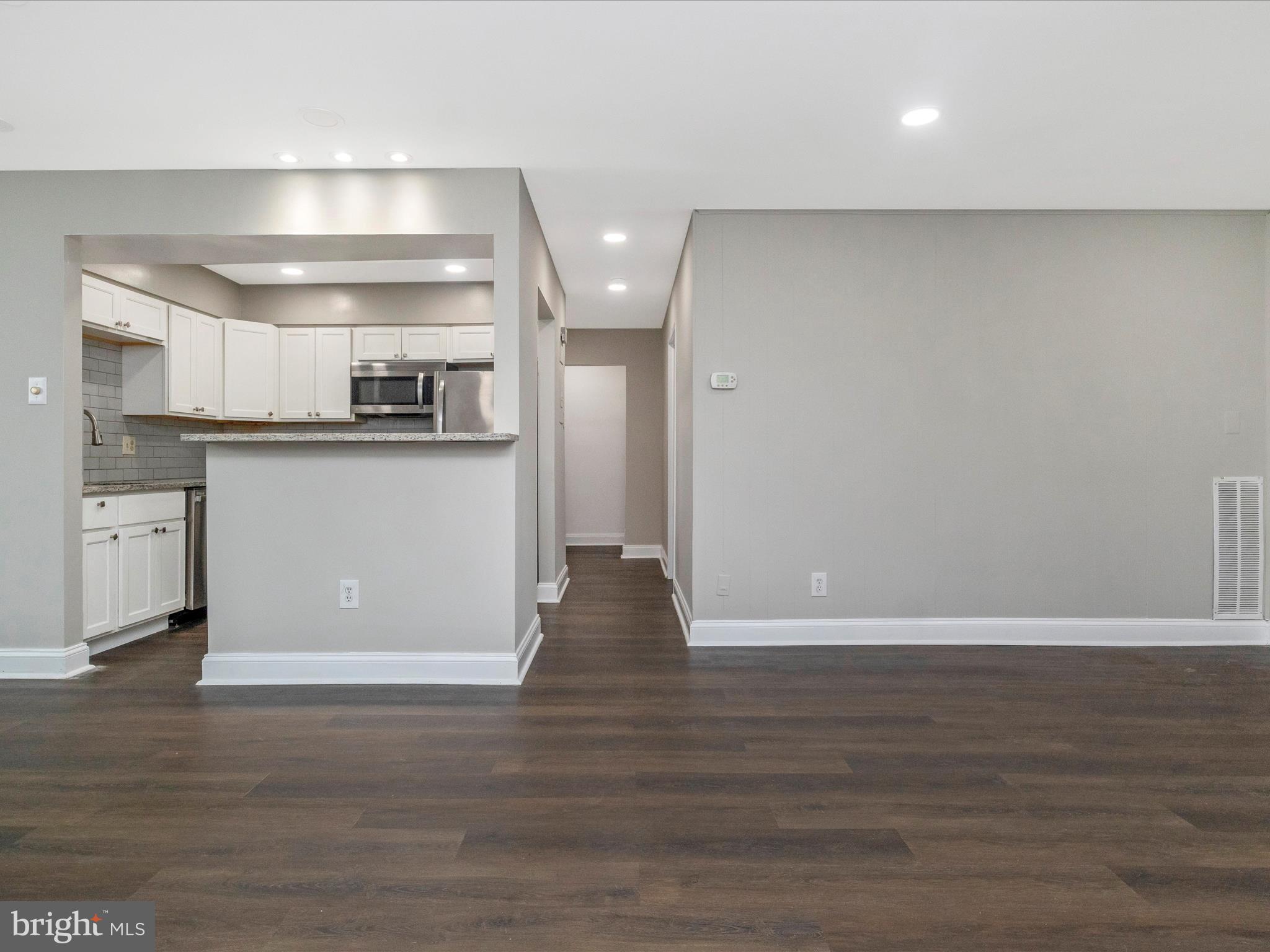 10114 Campus Way S #102-8c