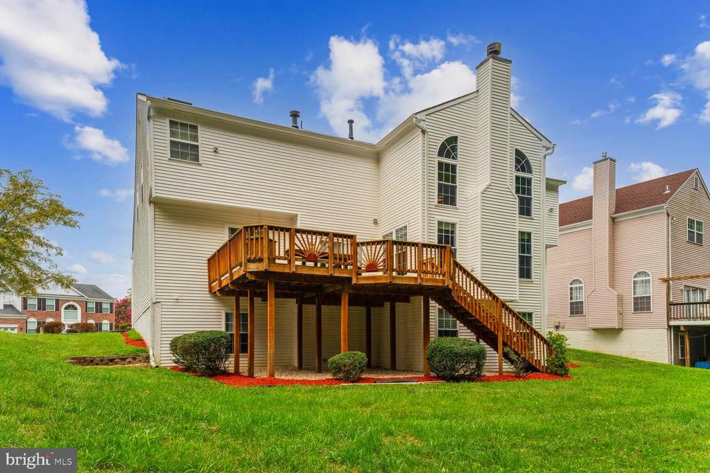 1205 Durham Dr