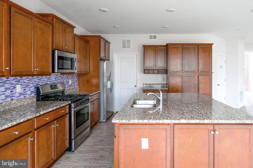 803 Pennino Ct