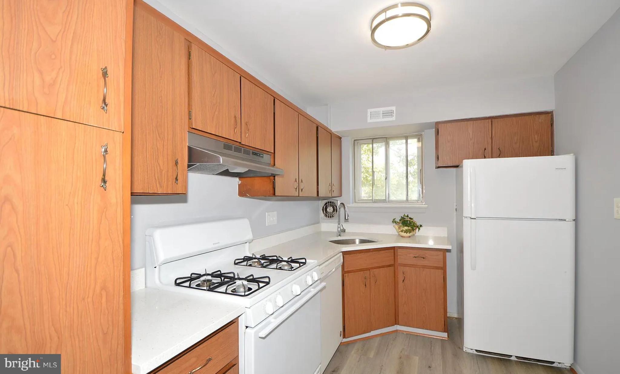 11370 Cherry Hill Rd #1p202