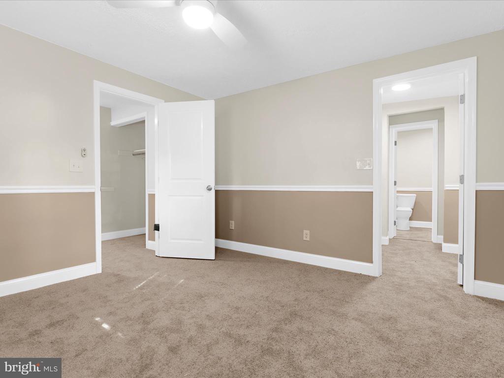 2405 GREELEY PLACE