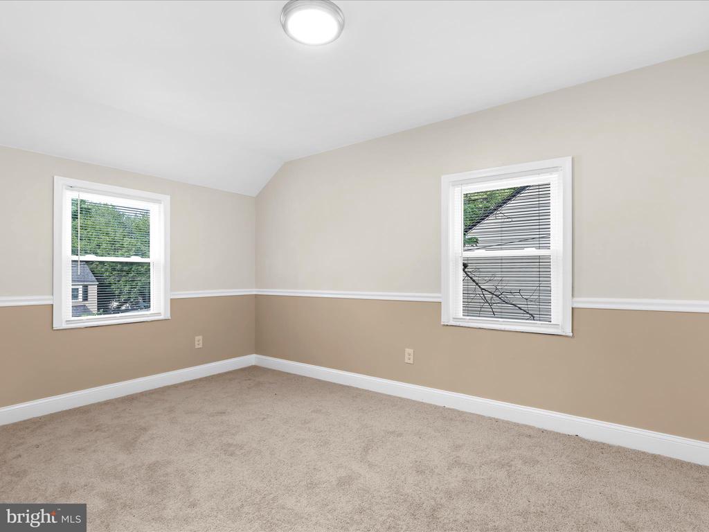 2405 GREELEY PLACE